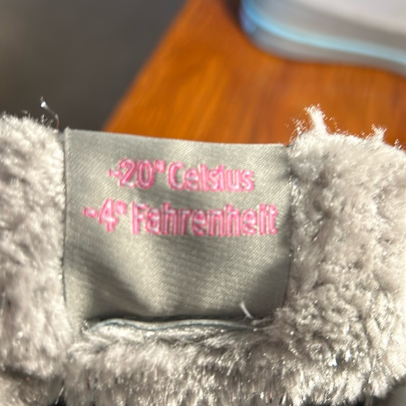 3/$25 NWOT Skechers Thinsulate 3M Snow Boots Waterproof Gray Leather. Size 5 - Picture 6 of 13